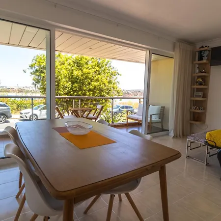 Urban Beach-vista Marina C *