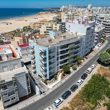 Urban Beach-vista Marina C